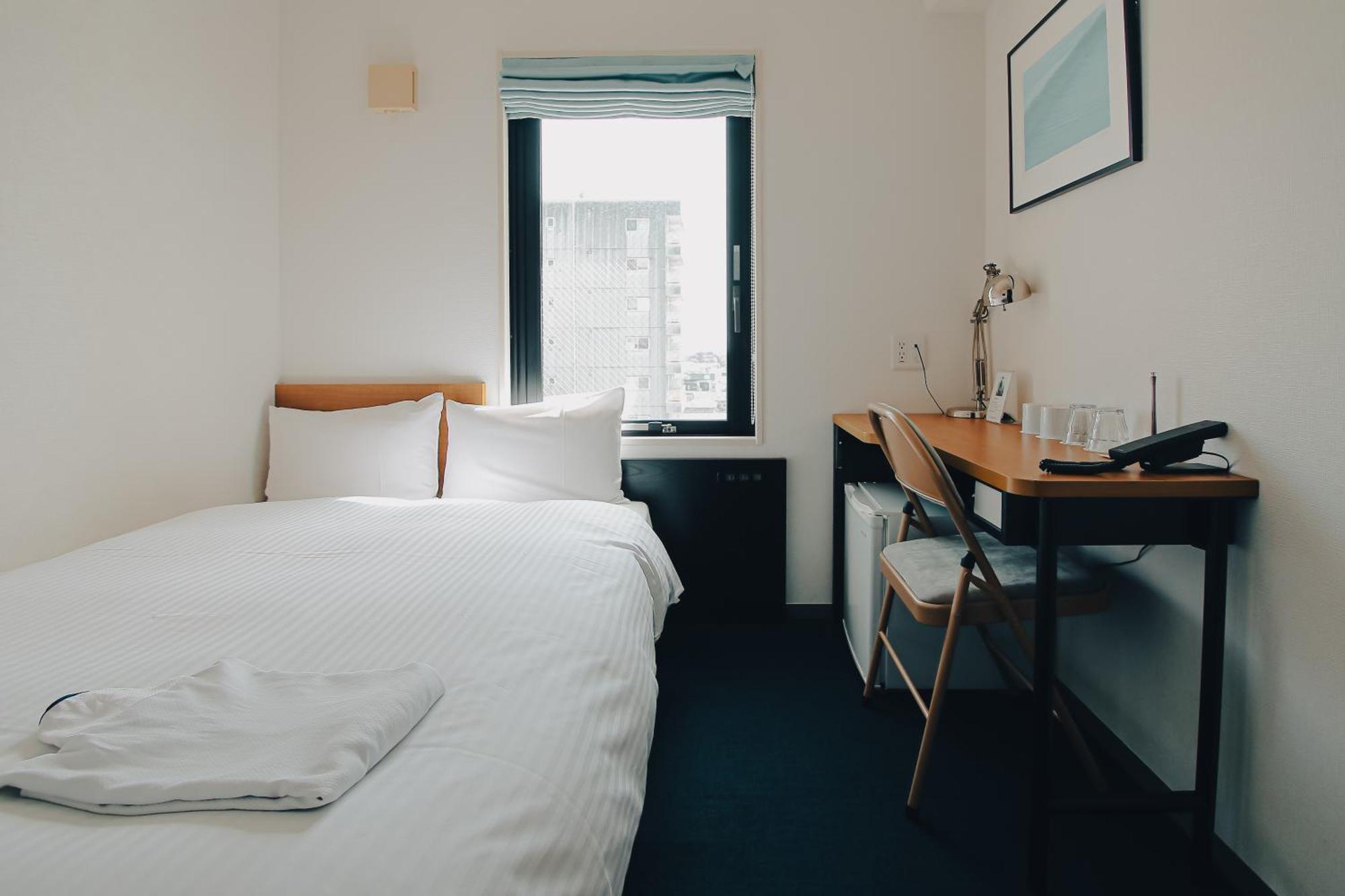 8 Hotel Shonan Fujisawa Exterior photo